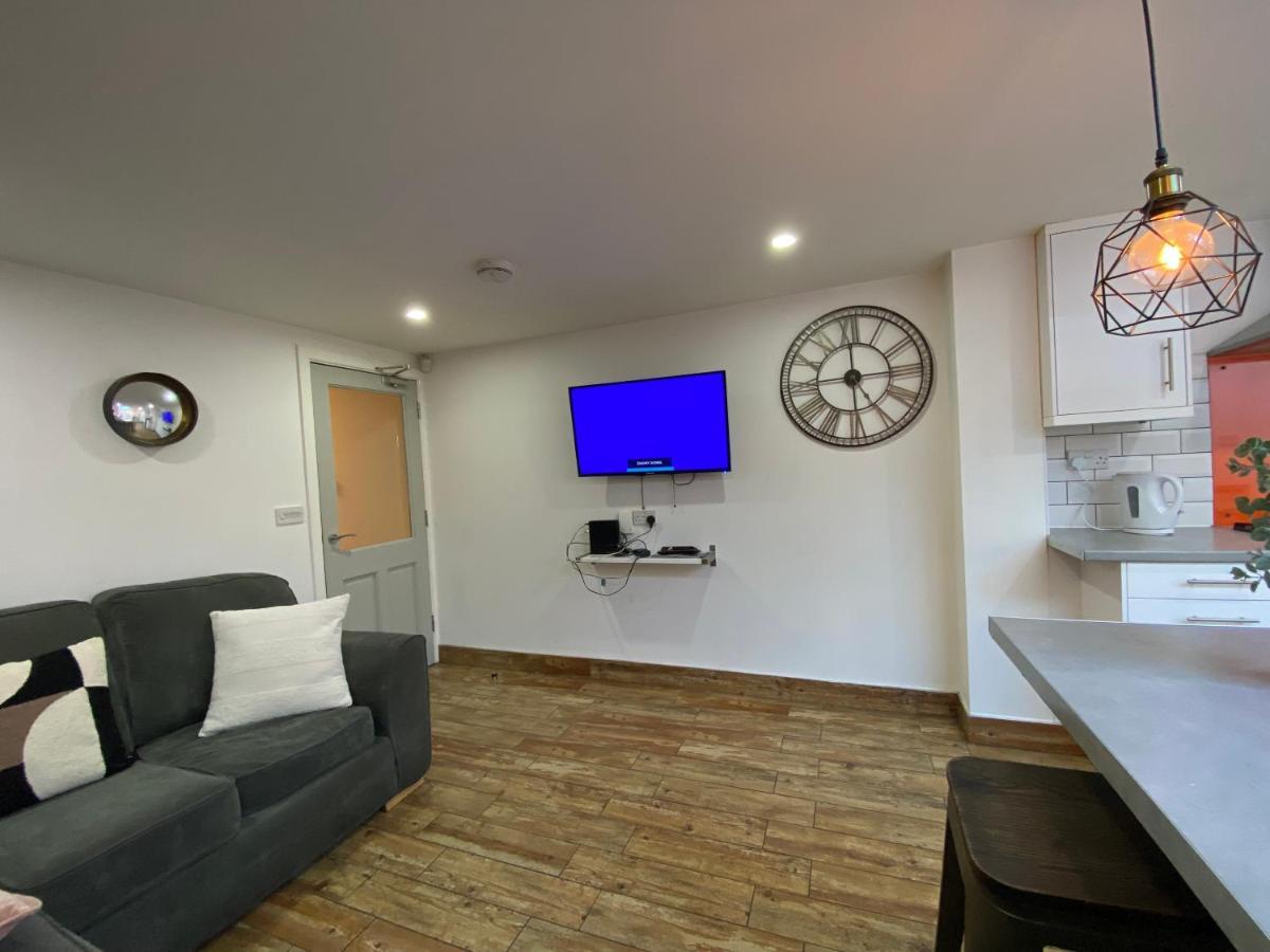 Nice Living Serviced Accommodations 2 Coventry Extérieur photo