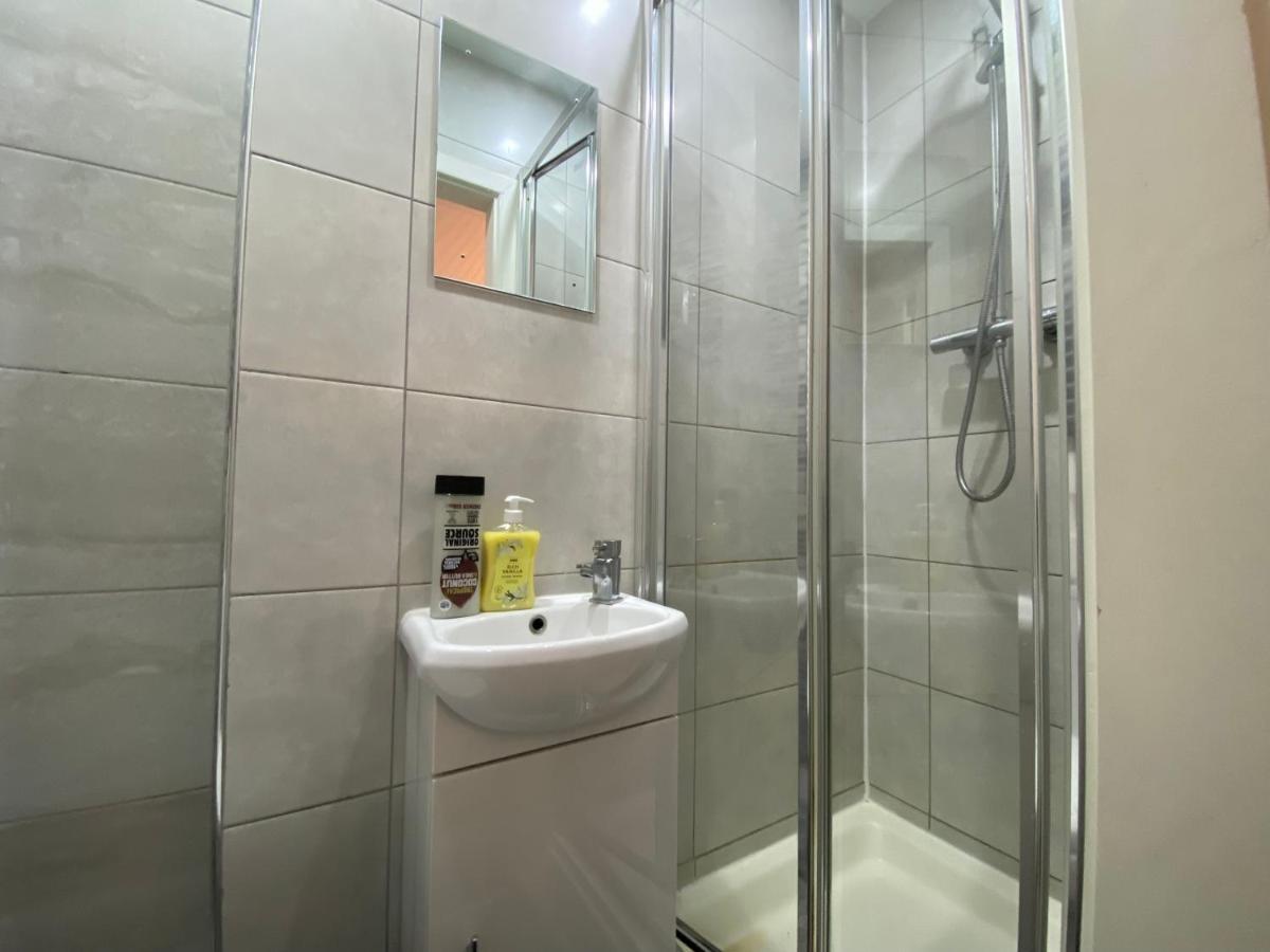 Nice Living Serviced Accommodations 2 Coventry Extérieur photo